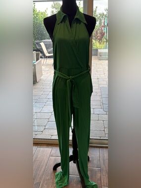 Green Women's Halter Jumpsuit sz Small
